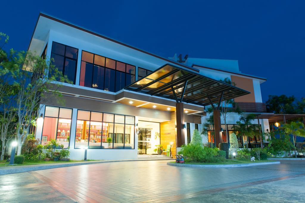 Mamaison Hotel Buriram Eksteriør bilde
