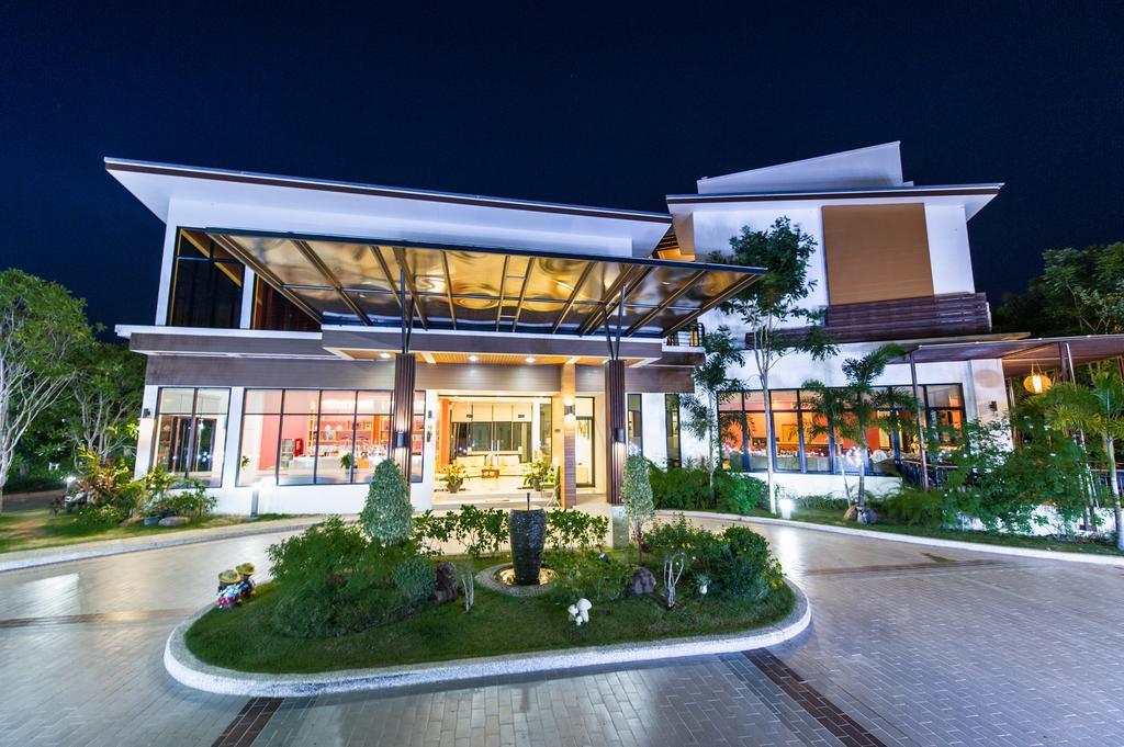 Mamaison Hotel Buriram Eksteriør bilde